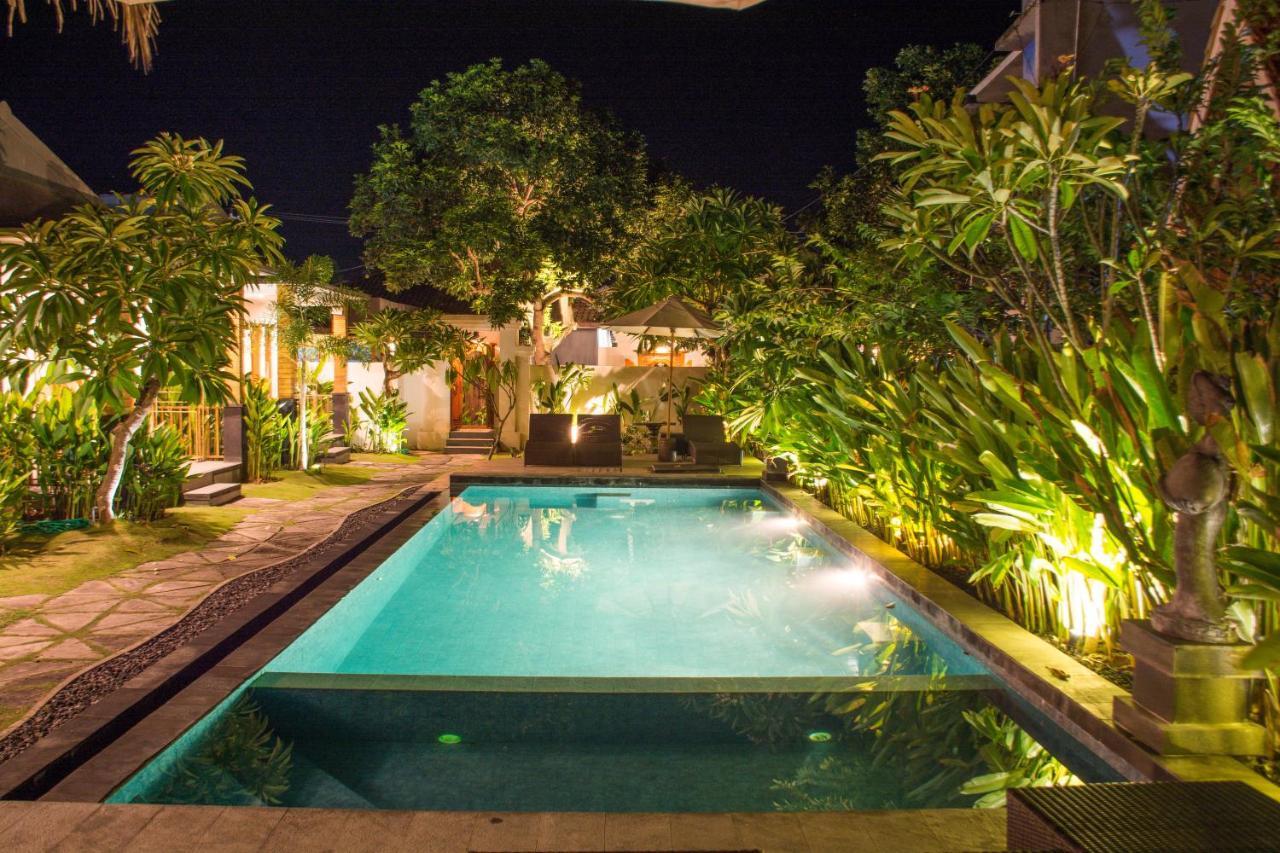 Singabu Bungalows Batununggul Exterior foto